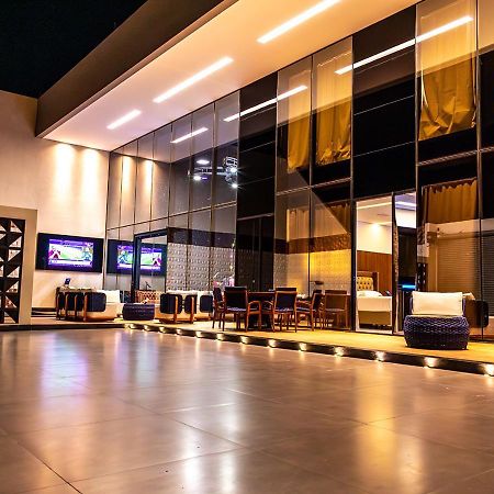 Dubai Motel Petrolina Luaran gambar